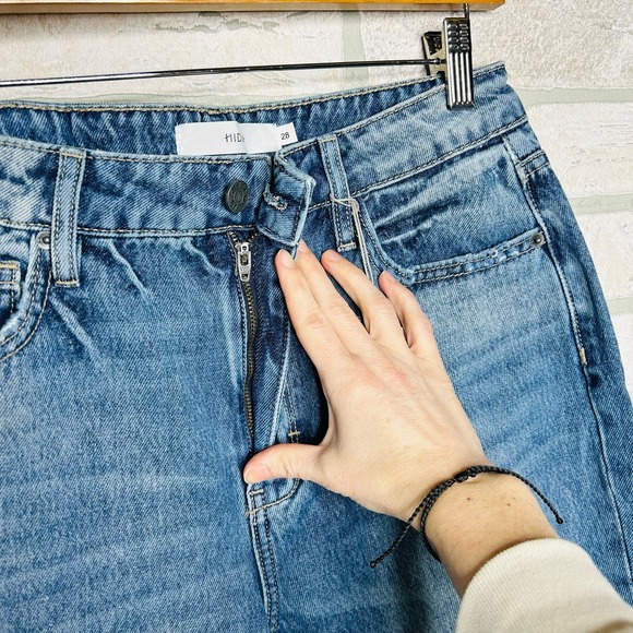 HIDDEN Tracey High Rise Straight Distress Jeans - Picture 5 of 10
